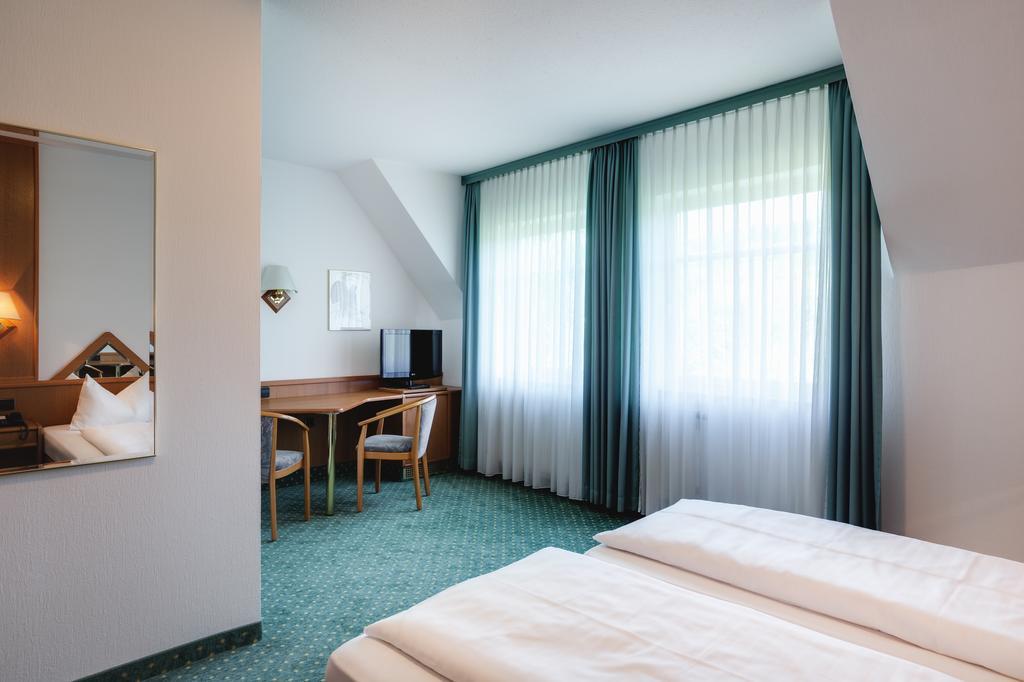 Stadthotel Muenze 바트메르겐하임 외부 사진