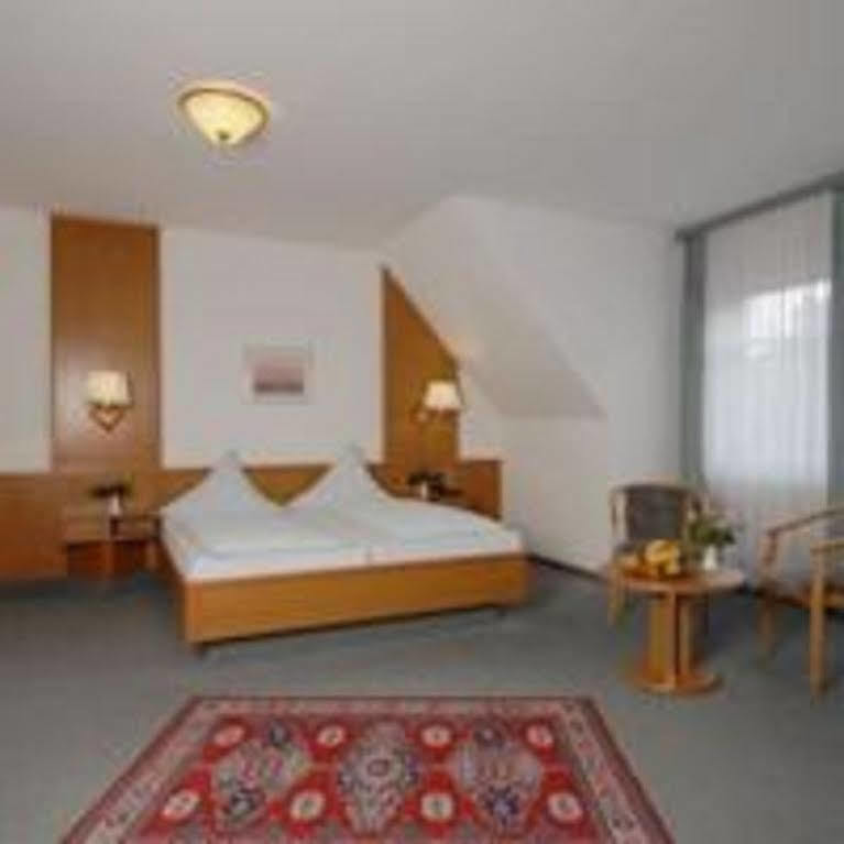 Stadthotel Muenze 바트메르겐하임 외부 사진